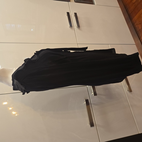 WD.NY Silk Ruffled Button Down Womens Blouse Top Black Size 16 - Picture 3 of 7